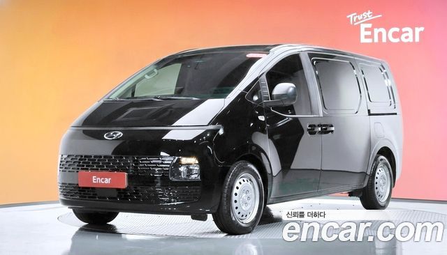 Hyundai Staria Cargo 3-Seater Smart