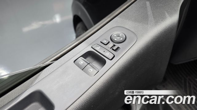 Hyundai Staria Cargo 3-Seater Smart 2024 — фото 27