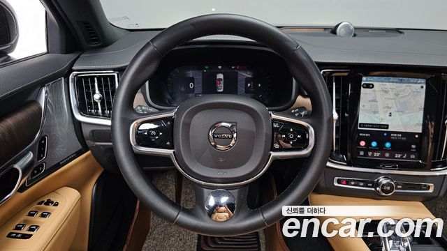 Volvo S90 B6 AWD Ultimate Bright 2023 — фото 13