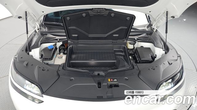 Genesis GV60 Performance AWD 2022 — фото 6