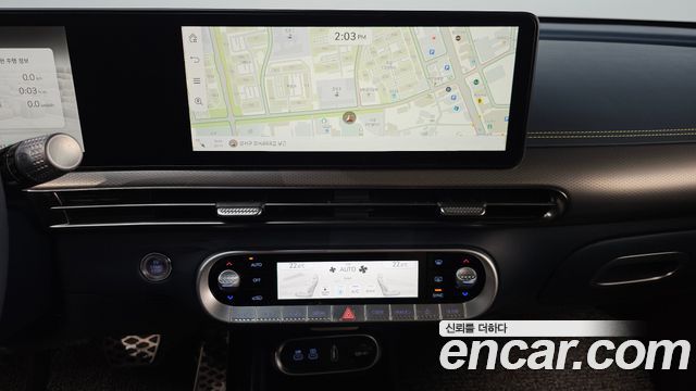 Genesis GV60 Performance AWD 2022 — фото 14