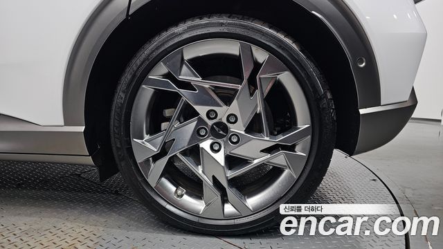 Genesis GV60 Performance AWD 2022 — фото 21