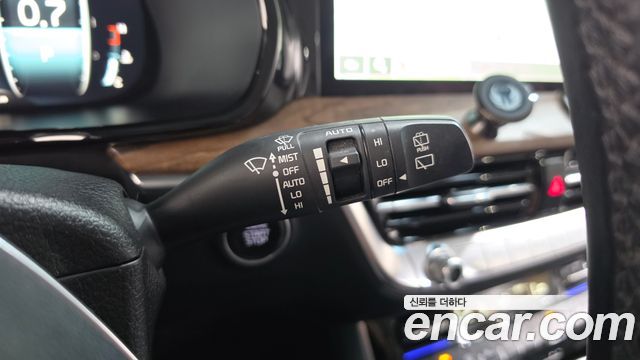 Kia Mohave The Master Diesel 3.0 4WD 6-Seater Masters 2021 — фото 31