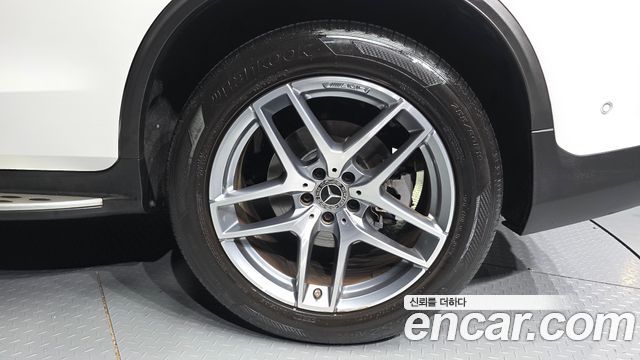Mercedes-Benz GLC-Class (X253) GLC220 d 4MATIC Coupe 2018 — фото 21