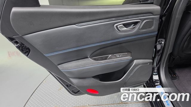 Renault Korea SM6 1.8 TCe Inspire 2024 — фото 25