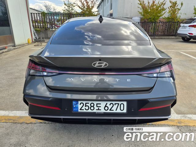 Hyundai Avante (CN7) 1.6 Inspiration 2024 — фото 4