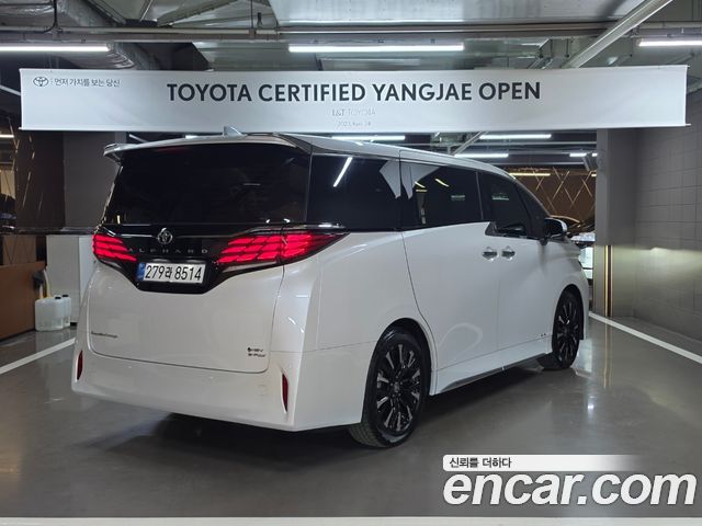 Toyota Alphard (IV) 2.5 HEV Executive AWD 2025 — фото 2