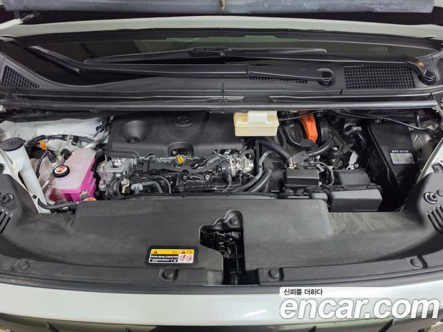 Toyota Alphard (IV) 2.5 HEV Executive AWD 2025 — фото 6