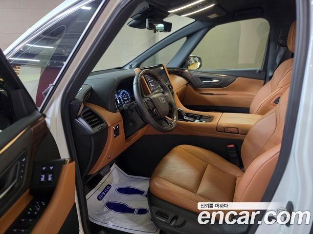 Toyota Alphard (IV) 2.5 HEV Executive AWD 2025 — фото 10