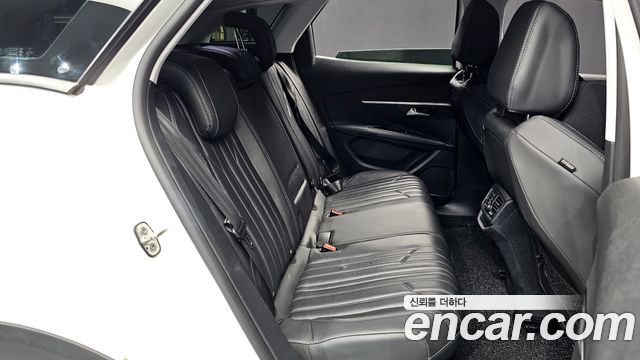 Peugeot 3008 (II) 1.6 BlueHDi Allure 2018 — фото 12