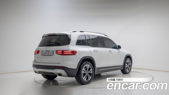 Mercedes-Benz GLB-Class (X247) GLB200 d 2025 — фото 2
