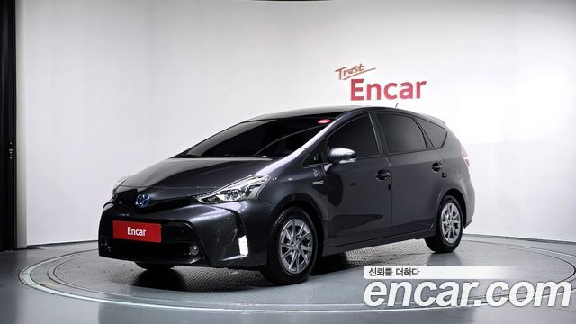 Toyota Prius V 1.8