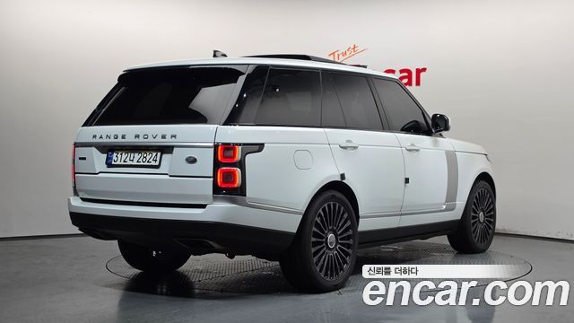 Land Rover Range Rover (IV) 4.4 SDV8 AB DIESEL 2018 — фото 2