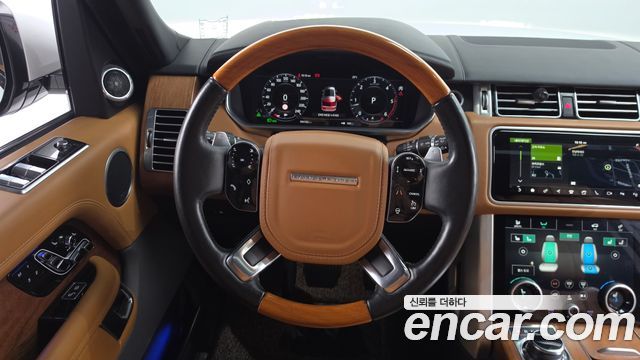 Land Rover Range Rover (IV) 4.4 SDV8 AB DIESEL 2018 — фото 12