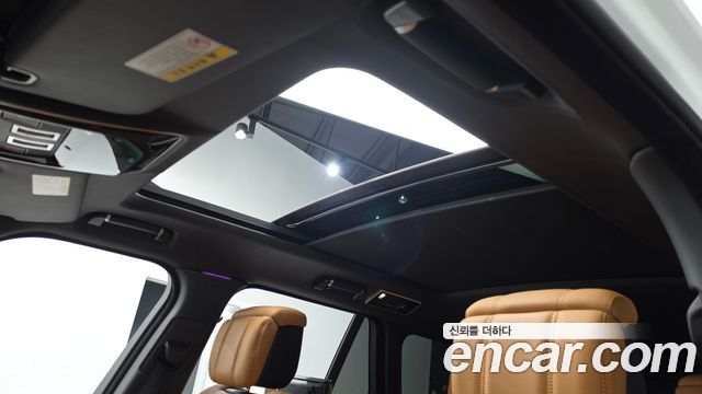 Land Rover Range Rover (IV) 4.4 SDV8 AB DIESEL 2018 — фото 17