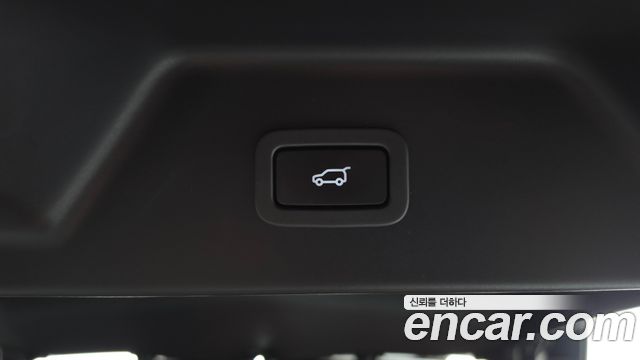 Land Rover Range Rover (IV) 4.4 SDV8 AB DIESEL 2018 — фото 18