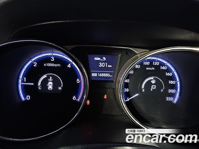 Hyundai Tucson ix Diesel 2WD LX20 Smart-Pack 2013 — фото 4