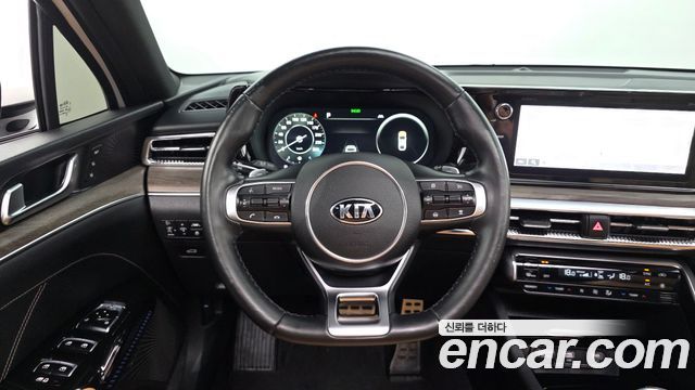 Kia K5 (III) 1.6 Turbo Signature 2021 — фото 16