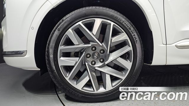 Hyundai Santa Fe Gasoline 2.5T 2WD Calligraphy 2022 — фото 5