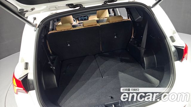 Hyundai Santa Fe Gasoline 2.5T 2WD Calligraphy 2022 — фото 39