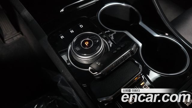 Kia K5 (III) 2.0 Signature 2023 — фото 9
