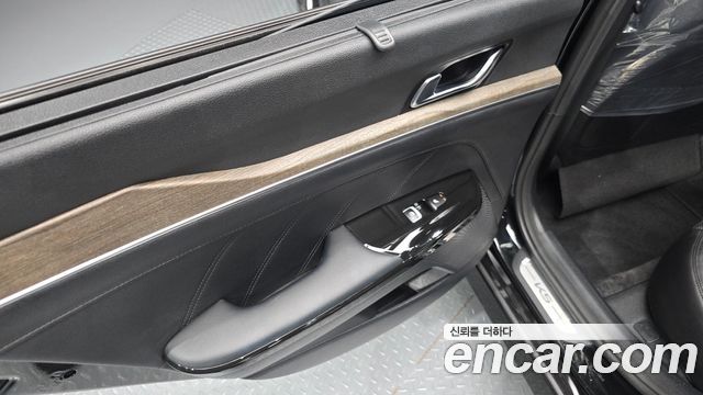 Kia K5 (III) 2.0 Signature 2023 — фото 25