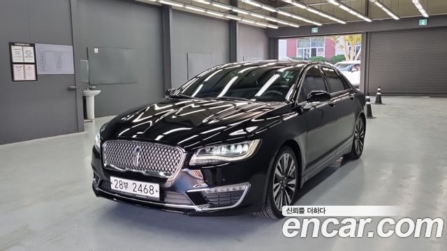 Lincoln MKZ Hybrid 2nd