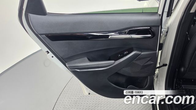 Kia Seltos Gasoline 1.6 Turbo 4WD Signature 2026 — фото 25