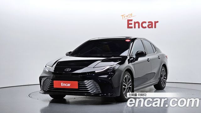 Toyota Camry (XV80) 2.5 XLE Hybrid