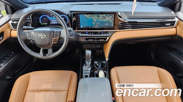 Toyota Camry (XV80) 2.5 XLE Hybrid 2025 — фото 7