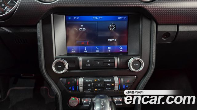 Ford Mustang GT Coupe 2020 — фото 13