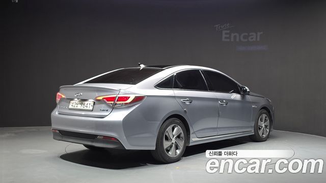 Hyundai Sonata Hybrid (LF) 2.0 HEV Premium 2015 — фото 2