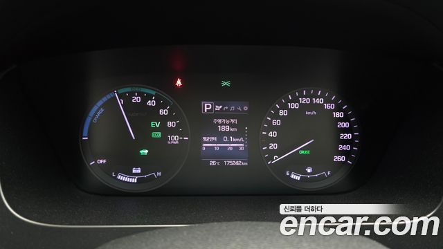 Hyundai Sonata Hybrid (LF) 2.0 HEV Premium 2015 — фото 8