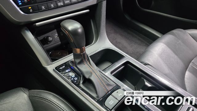 Hyundai Sonata Hybrid (LF) 2.0 HEV Premium 2015 — фото 9