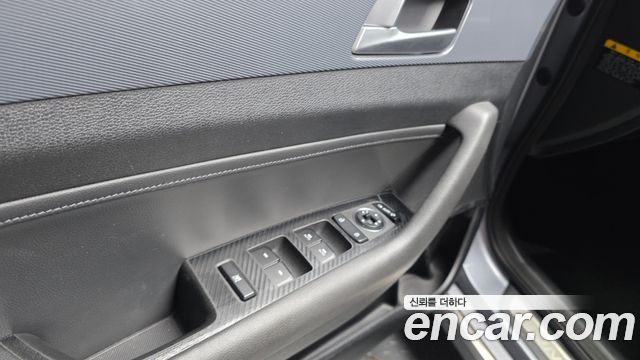 Hyundai Sonata Hybrid (LF) 2.0 HEV Premium 2015 — фото 17