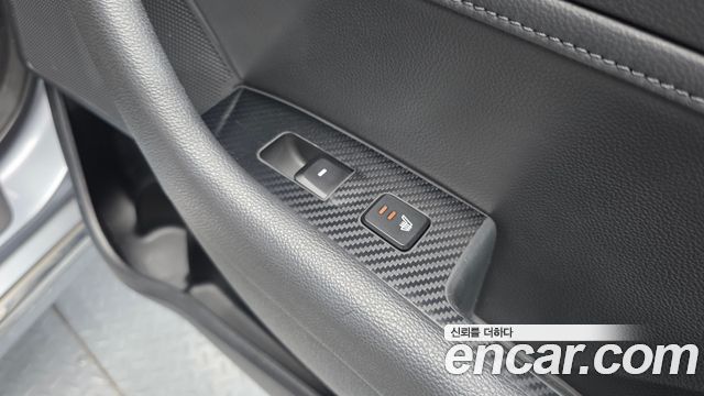 Hyundai Sonata Hybrid (LF) 2.0 HEV Premium 2015 — фото 27