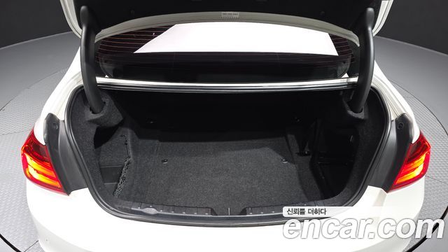 BMW 3 Series (F30) 320i 2013 — фото 20