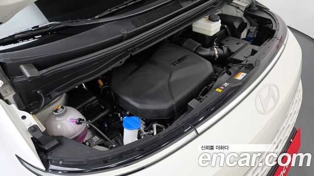 Hyundai Staria Cargo 5-Seater Modern 2025 — фото 6