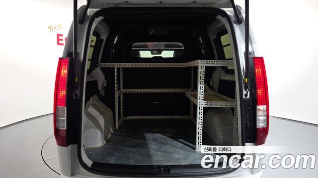Hyundai Staria Cargo 5-Seater Modern 2025 — фото 16