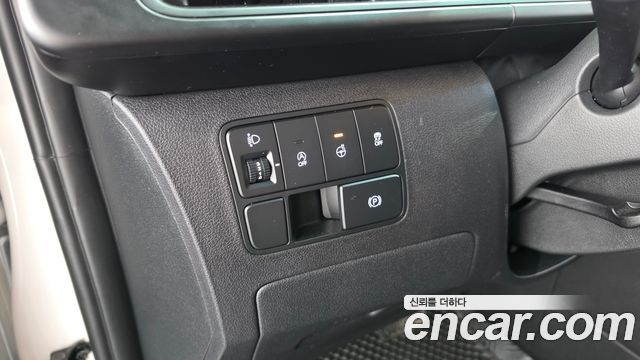 Hyundai Staria Cargo 5-Seater Modern 2025 — фото 19
