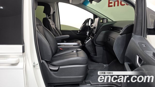 Hyundai Staria Cargo 5-Seater Modern 2025 — фото 26