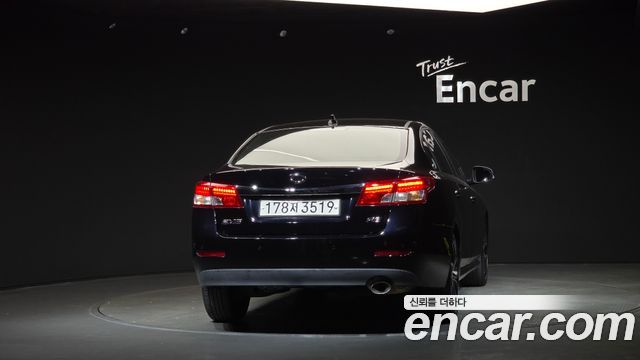 Renault Korea SM5 Platinum RE S/S Collection 2014 — фото 4