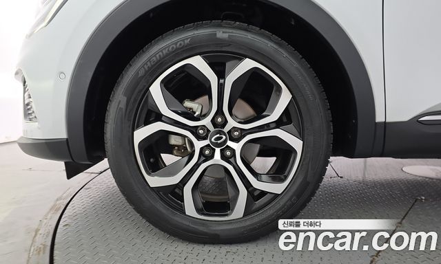 Renault Korea XM3 1.3 TCe RE Signature 2022 — фото 5