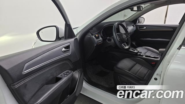 Renault Korea XM3 1.3 TCe RE Signature 2022 — фото 10