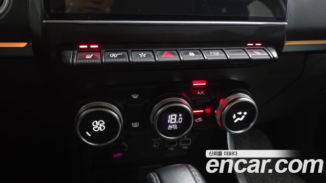 Renault Korea XM3 1.3 TCe RE Signature 2022 — фото 17