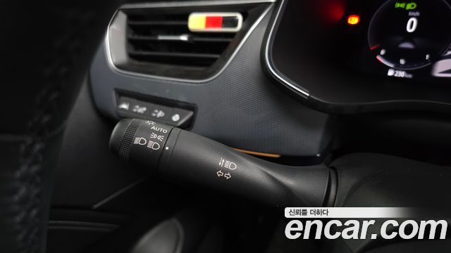 Renault Korea XM3 1.3 TCe RE Signature 2022 — фото 20