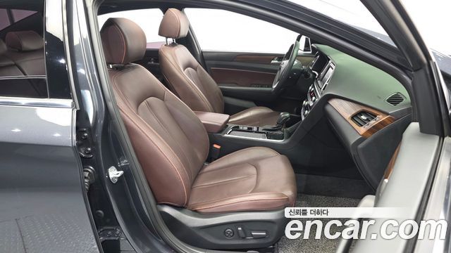 Hyundai Sonata New Rise 2.0 Modern 2018 — фото 11