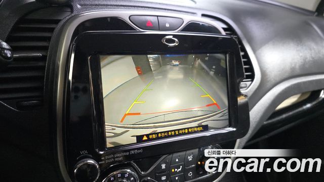 Renault Korea QM3 LE 2016 — фото 15