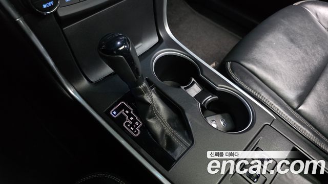 Toyota Camry 2.5 XLE 2015 — фото 9