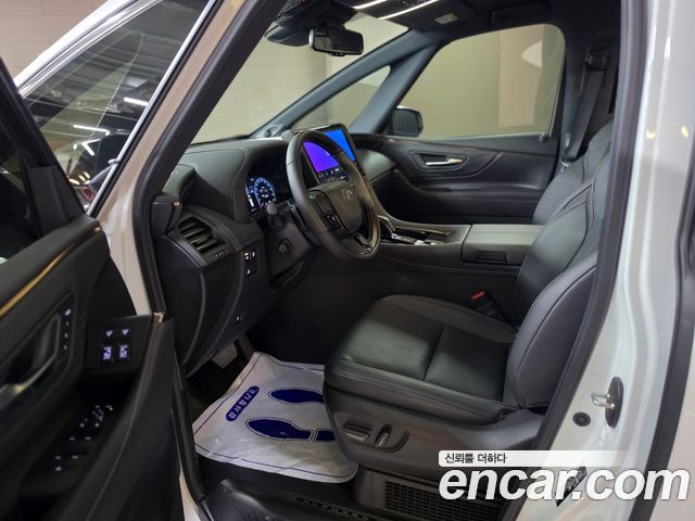 Toyota Alphard (IV) 2.5 HEV Premium AWD 2026 — фото 10